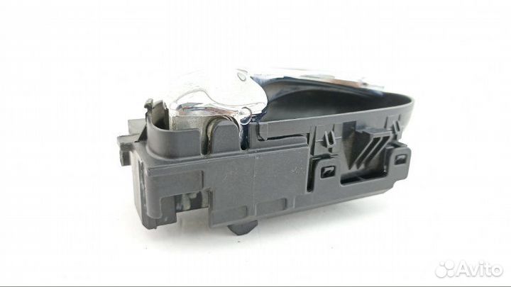 Ручка двери внутренняя задняя правая Nissan