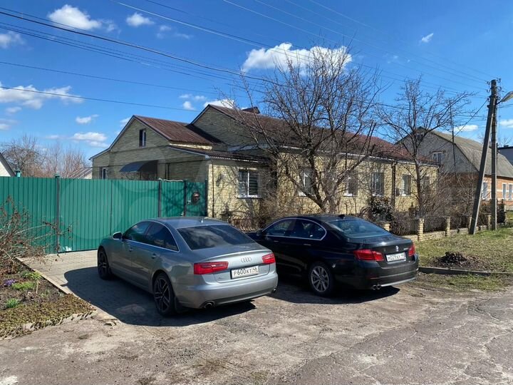 Дом 184 м² на участке 20 сот.