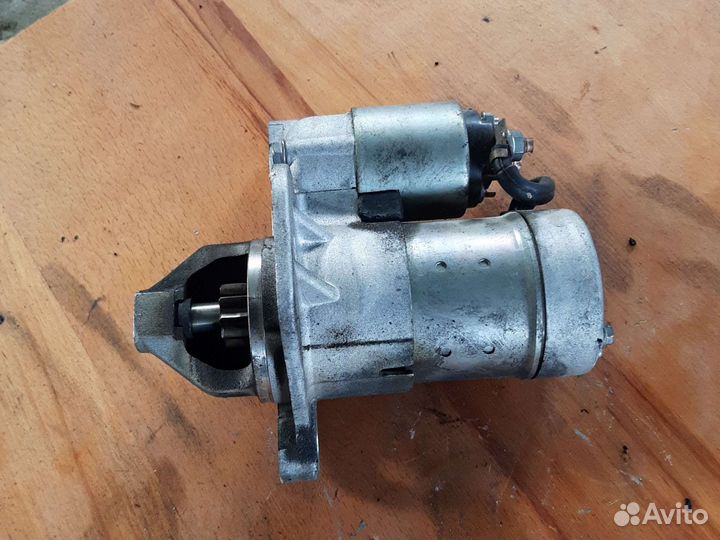 Стартер Nissan Qashqai J10 2.0 i