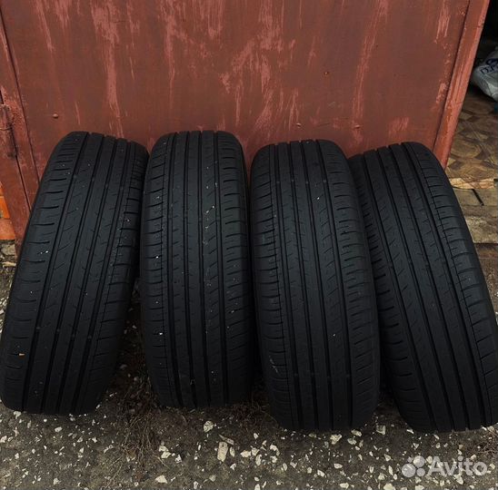 Yokohama BluEarth-GT AE-51 215/60 R16 26B