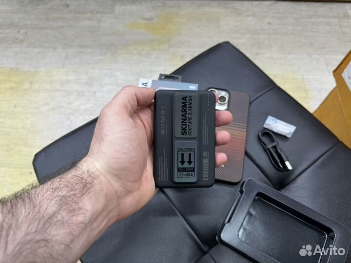 Powerbank MagSafe Skinarma Spunk 5000 mah