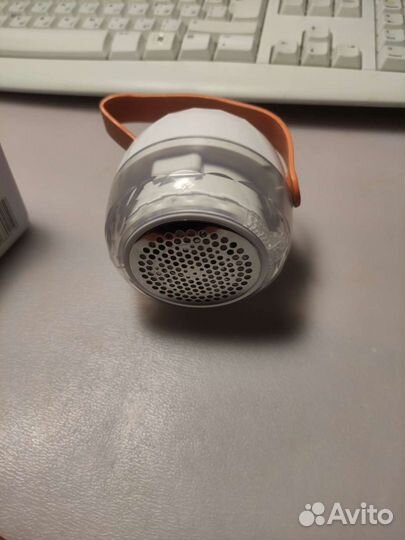 Триммер для снятия катышков на вещах