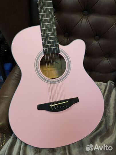 Акустическая гитара Martin Romas