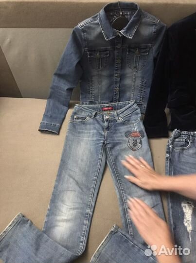 Джинсы, куртка, пиджак для девочки