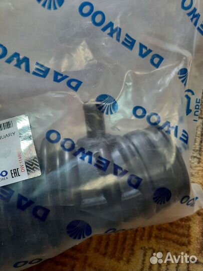 Патрубок дроссельной заслонки шевроле ланос,авео