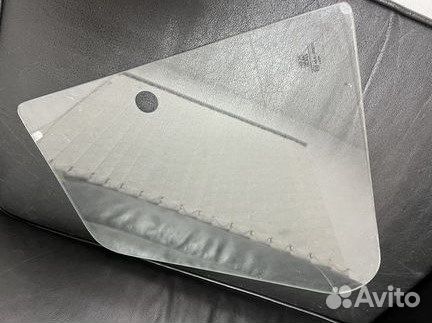 Стекло надставки задней двери заднее УАЗ 3151