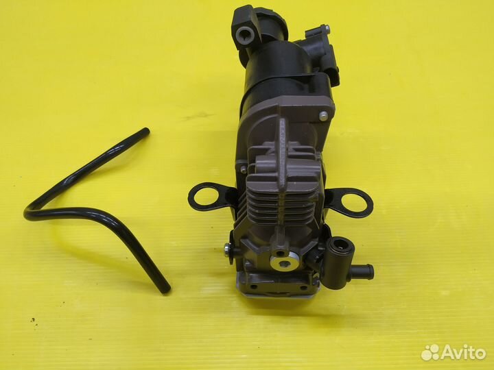 Mercedes Benz W222 компрессор регулировки подвески