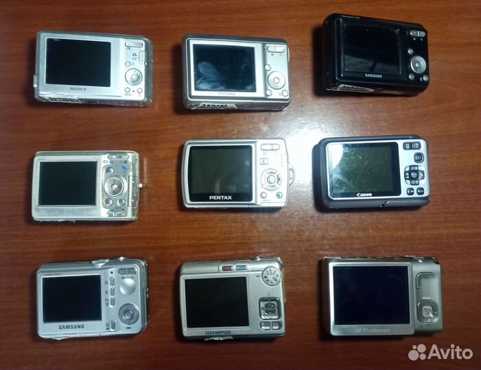 Компактный фотоаппарат