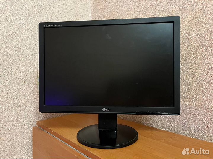 Монитор LG Flatron w1942s