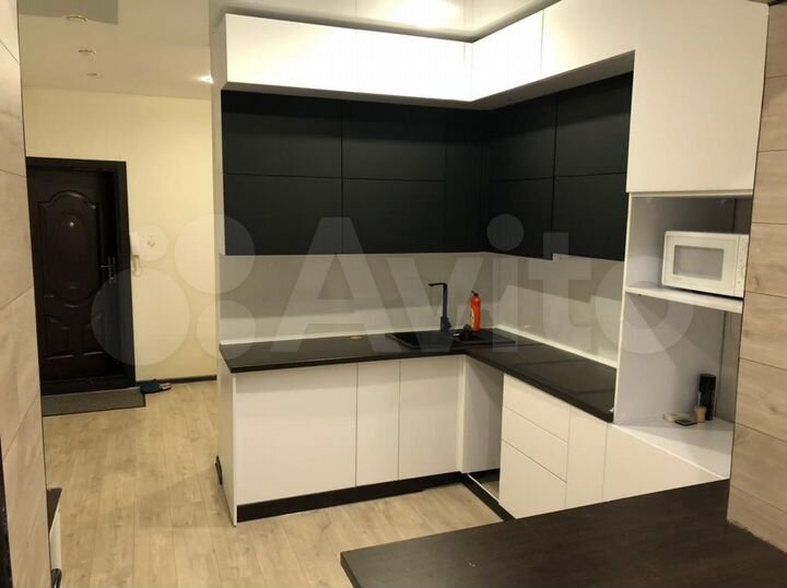 2-к. квартира, 61 м², 3/8 эт.