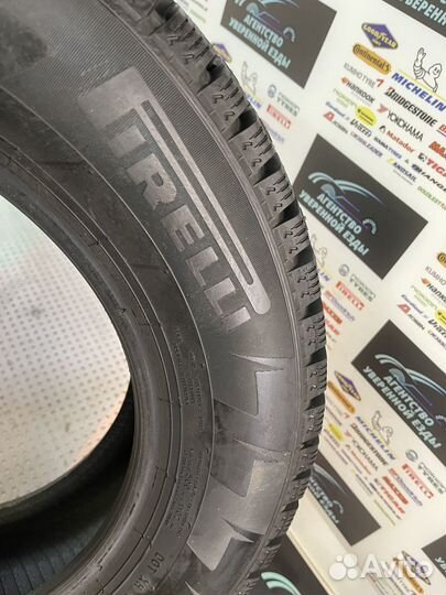 Pirelli Ice Zero 215/50 R17 95T