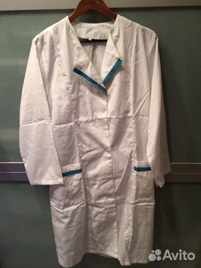 Халаты медицинские новые качественные