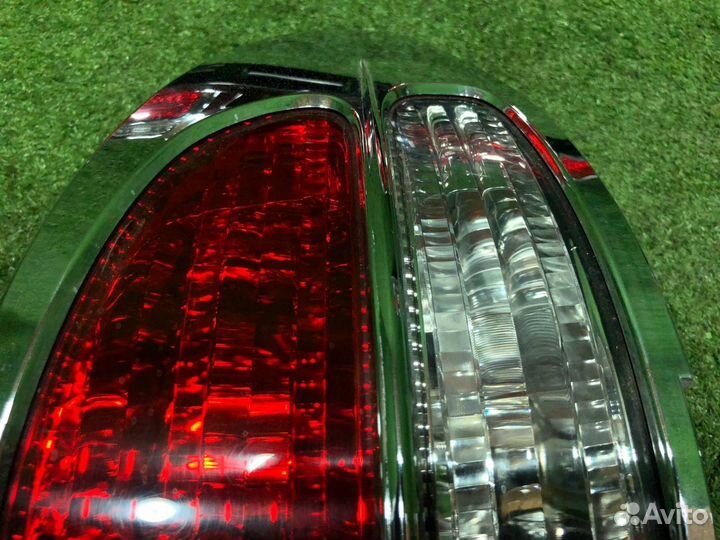 Комплект фонарей задний Toyota Estima ACR30