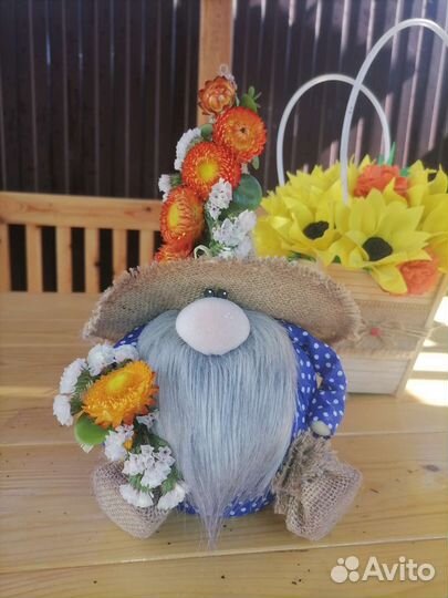 Гном-домовичок