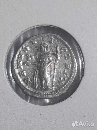 Римская монета Динарий Юлия Мамея