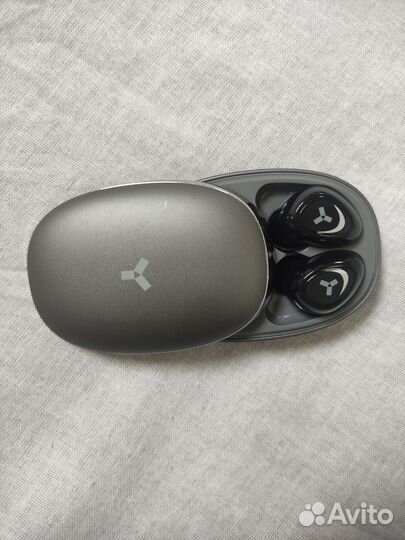 Беспроводные наушники