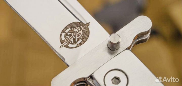 Сувенирный нож финка раскладной