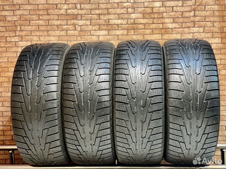 Nokian Tyres Hakkapeliitta R 285/60 R18