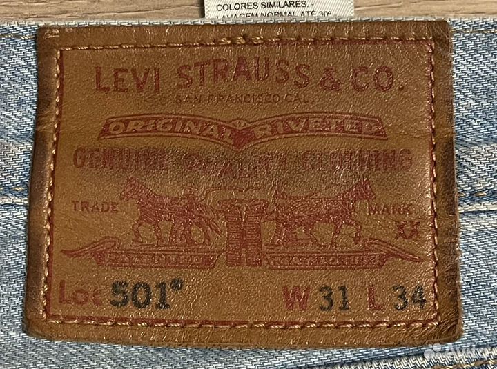 Джинсы levis