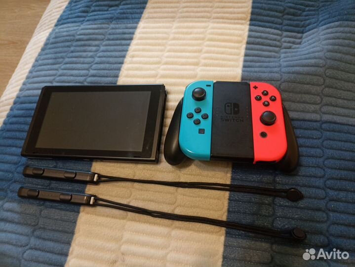 Nintendo switch rev 2 32gb + 32gb