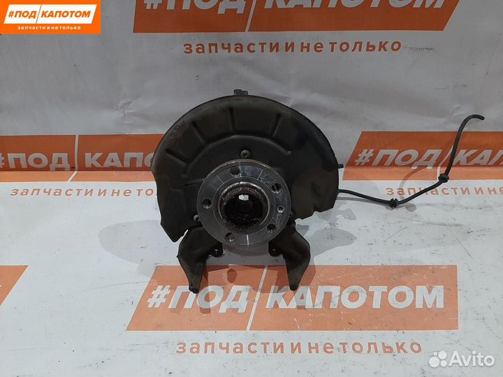 Кулак передний правый Volkswagen Polo 4 рест. 2009