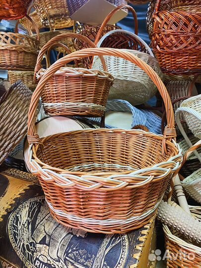 Корзины плетеные