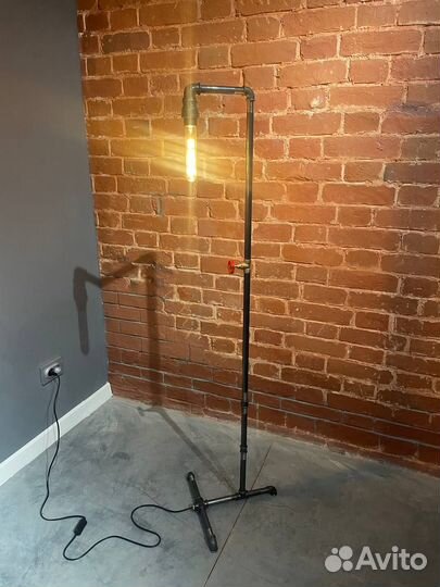 Светильник напольный лофт новый
