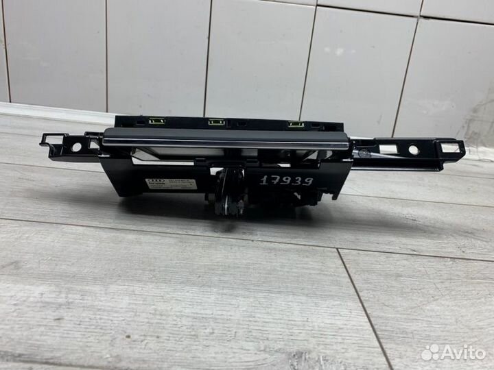 Дисплей компьютера Audi A7 седан cduc 2010