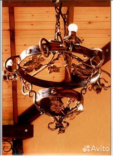 Люстра кованая виноградная лоза