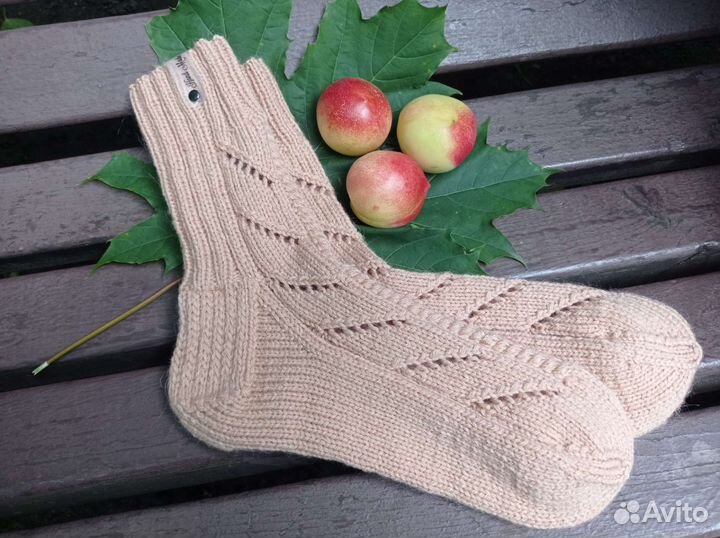 Носки женские ручной работы