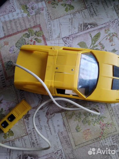 Автомобиль спортивный (коллекционный)