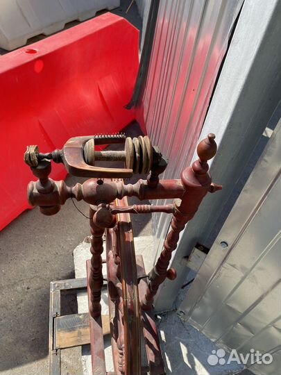 Прялка деревянная старинная