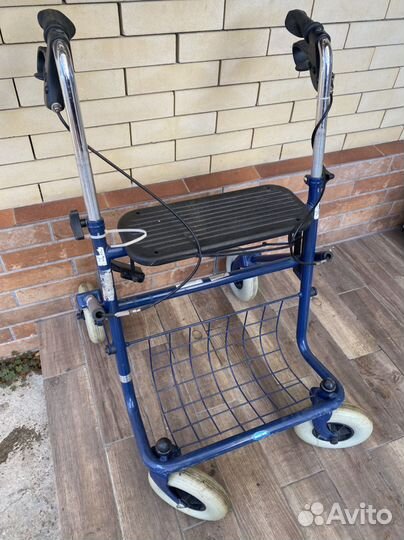 Ходунки для взрослых с тормозами