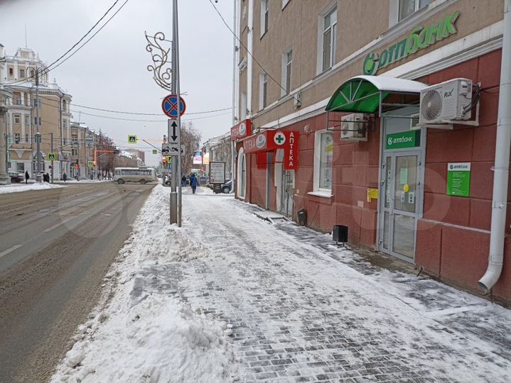 Аренда Аптека, Банк на Площади Ленина 71.4 м²