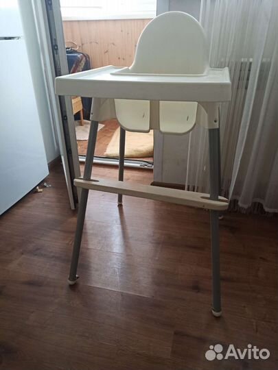 Стульчик для кормления IKEA antilop с подножкой