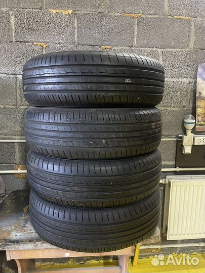 Yokohama BluEarth AE50 215/65 R17 37E