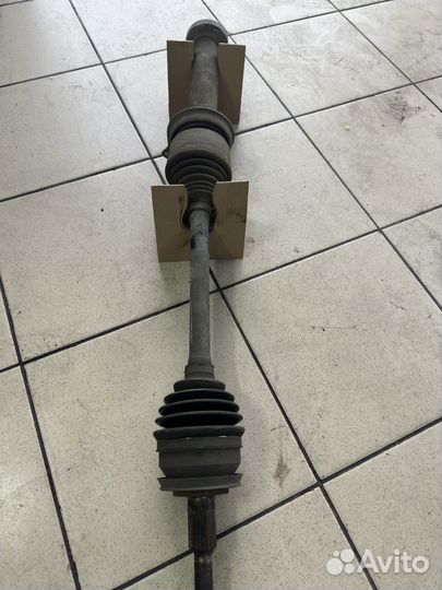 Привод передний правый volkswagen transporter t5