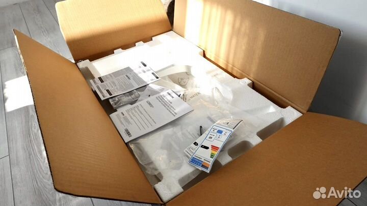 Монитор Samsung 4k ips на гарантии, как новый