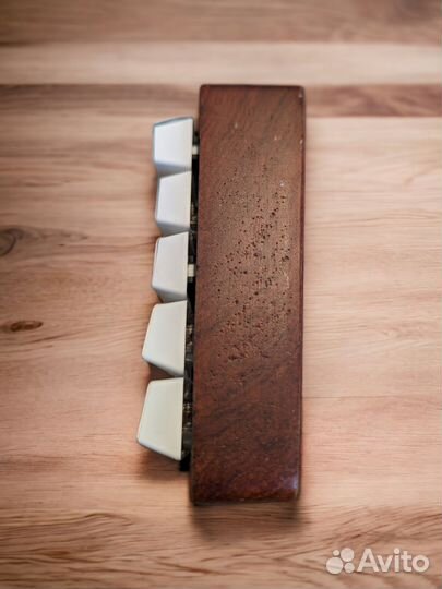 Кастомная деревянная клавиатура