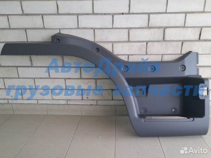 Подножка Ман Тгл верхняя правая