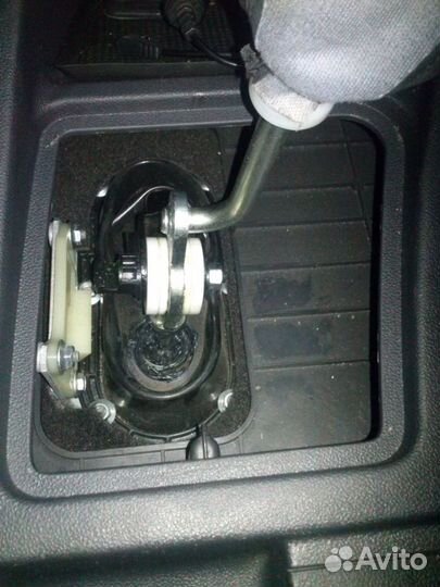 Фторопластовая капр-я втулка на рычаг кпп Калина