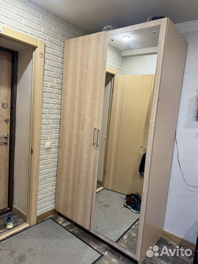 Шкаф в прихожую