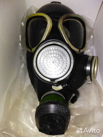Противогаз пмк