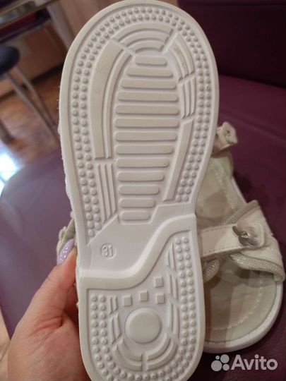 Босоножки для девочки