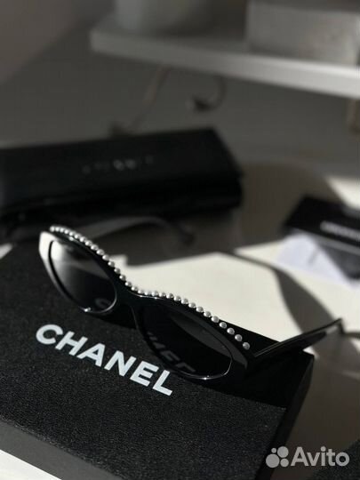 Новые солнечные очки Chanel