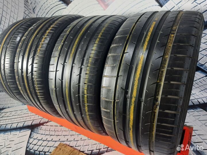 Dunlop SP Sport Maxx 050+ 245/40 R18 и 265/35 R18