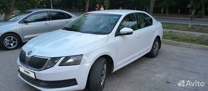 Skoda Octavia 1.6 AT, 2018, 223 000 км