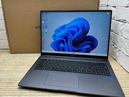 Новый ноутбук honor MagicBook X16