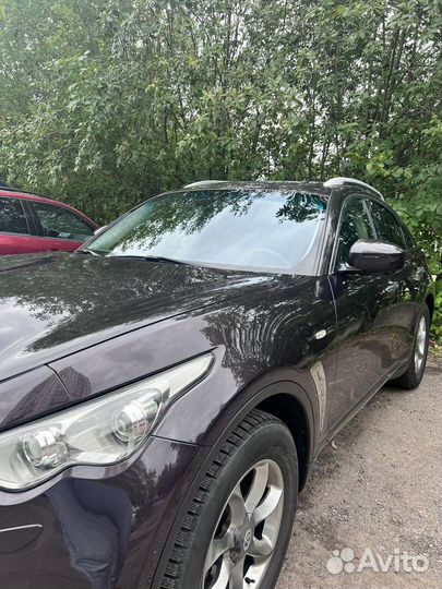 Infiniti FX35 3.5 AT, 2009, 260 000 км