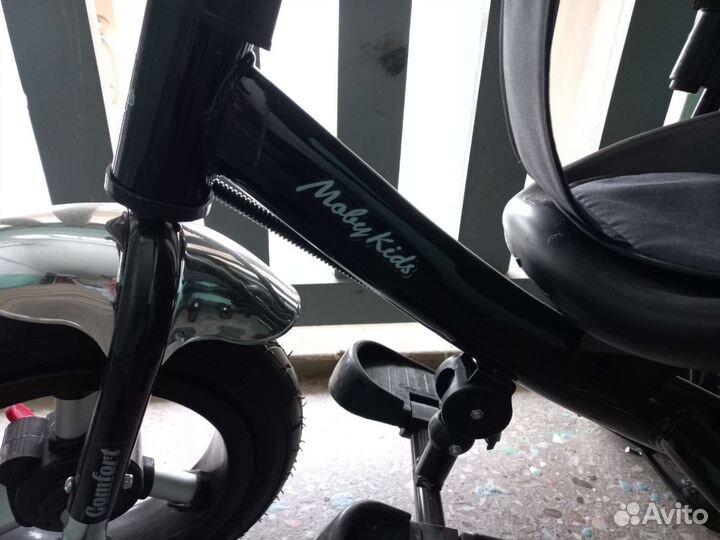 Трехколесный велосипед